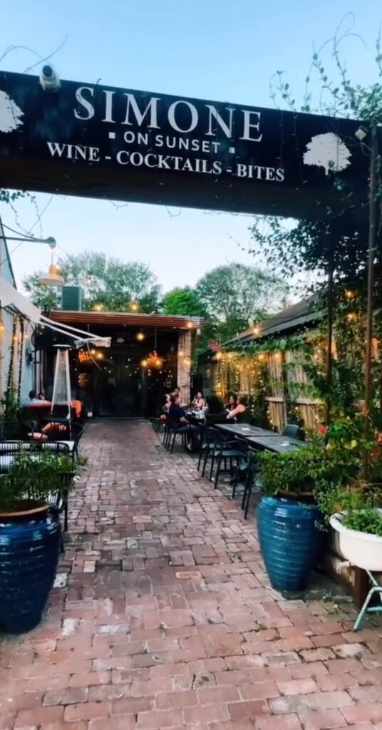 cocktail bar near me in Houston patio at Simone on Sunset